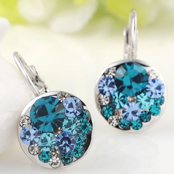 Blue Crystal Earrings New - Picture 2 of 4